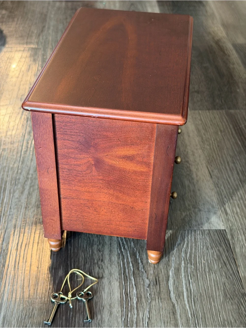 Global Views Inc Wood Jewelry Box Chest Lockable 3 Drawer w/ 2 Keys Brown